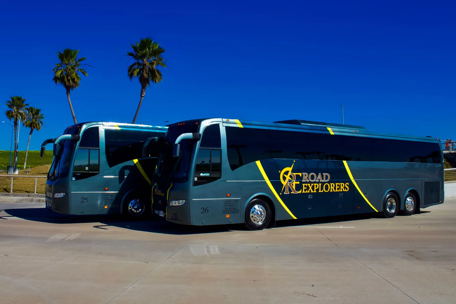 Autobuses Road Explorers para viajes a Estados Unidos